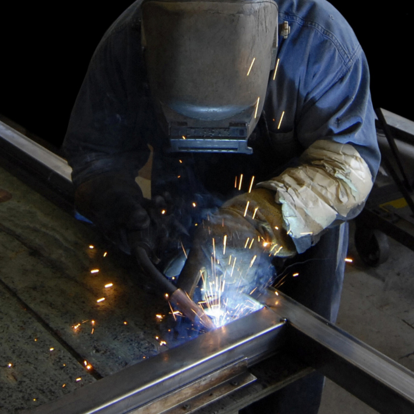 Overseas welding jobs